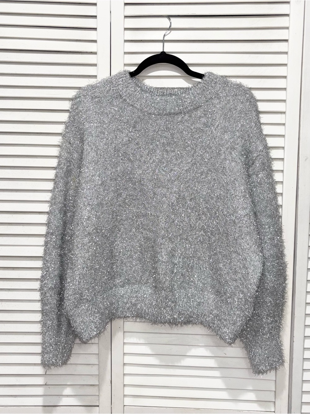 H&M Cozy Silver Metallic Fuzzy Sweater Women's Crewneck
